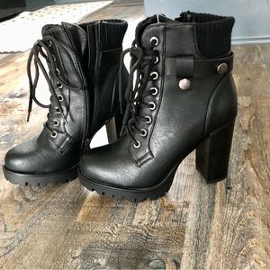 New, never worn block heel combat boots. Size 7 dream Pairs